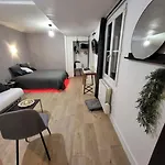 Maison Cosy 拉瓦勒